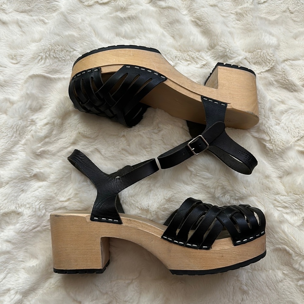 Swedish Hasbeens Black and Tan Mules
